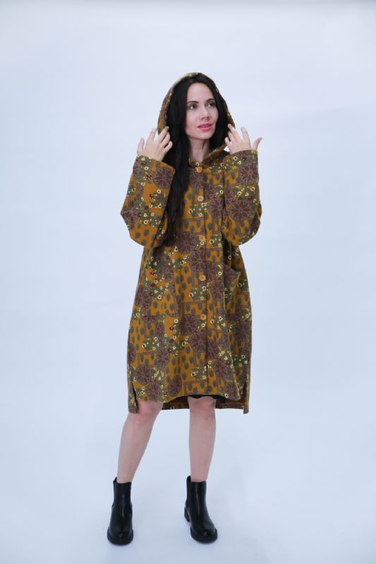 Captivating Retro-Inspired Floral Print Dress - Size M